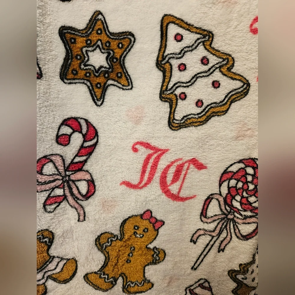 Juicy Couture Christmas Sweets Oversized Plush Throw Blanket NWT
